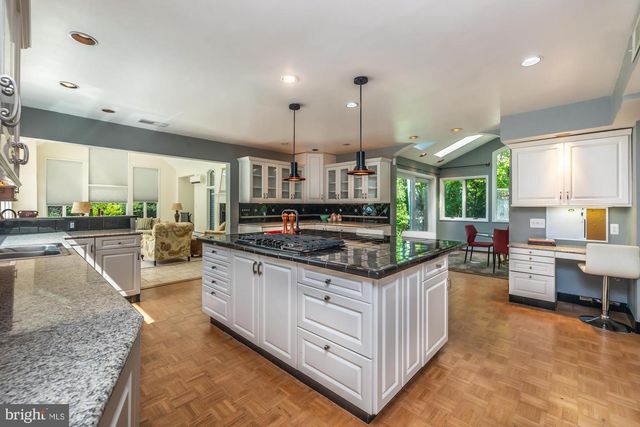 929 HERMAN RD, Horsham, PA 19044