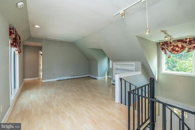 929 HERMAN RD, Horsham, PA 19044