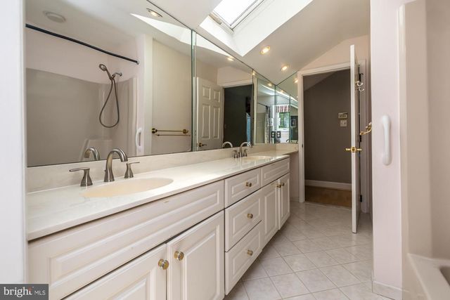 929 HERMAN RD, Horsham, PA 19044