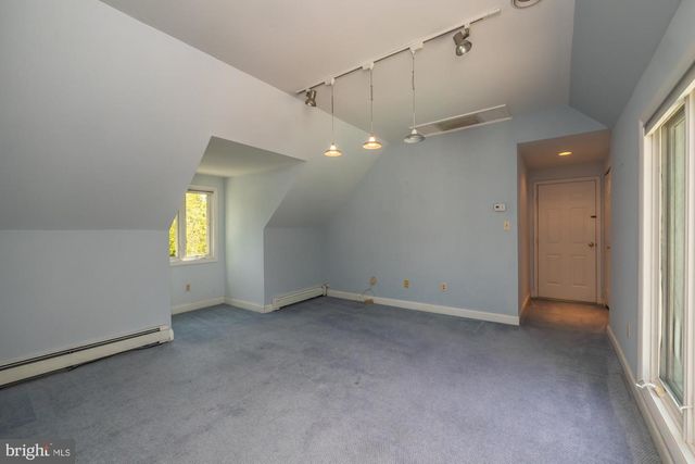 929 HERMAN RD, Horsham, PA 19044