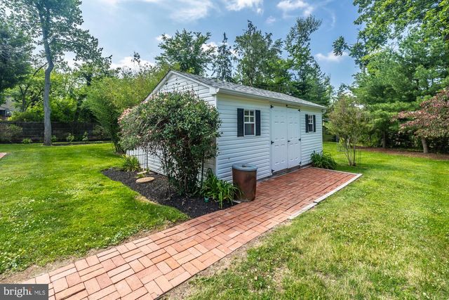 929 HERMAN RD, Horsham, PA 19044