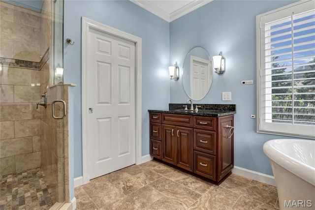 2154 White Lane Drive, Chesterfield, MO 63017
