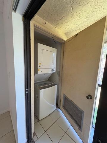 21938 Remsen Terrace 209, Boca Raton, FL 33433