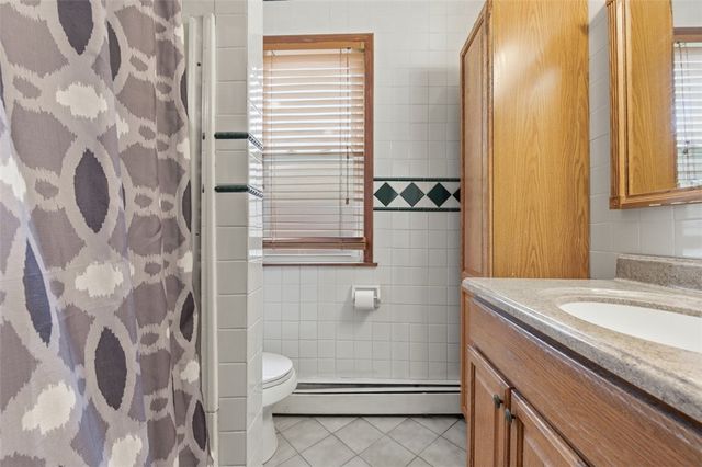 316 Broadway Ave, Mckees Rocks, PA 15136
