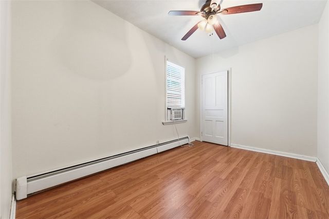 316 Broadway Ave, Mckees Rocks, PA 15136