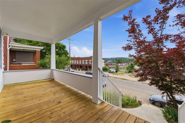316 Broadway Ave, Mckees Rocks, PA 15136