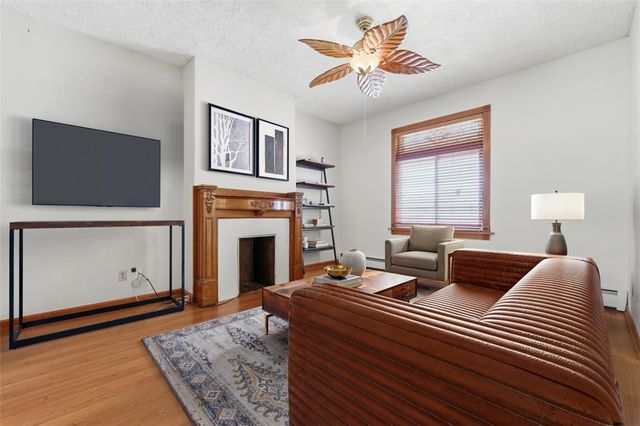 316 Broadway Ave, Mckees Rocks, PA 15136
