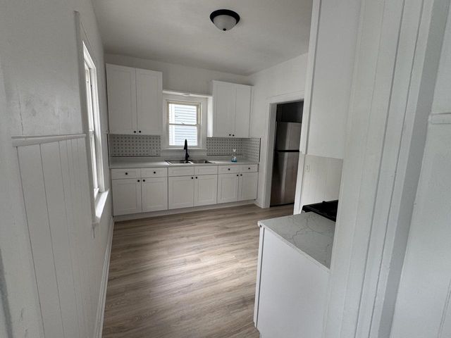 6929 13th AVENUE, Kenosha, WI 53143