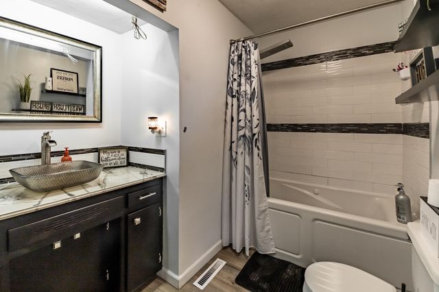 353 Durington Road, Buffalo, MO 65622