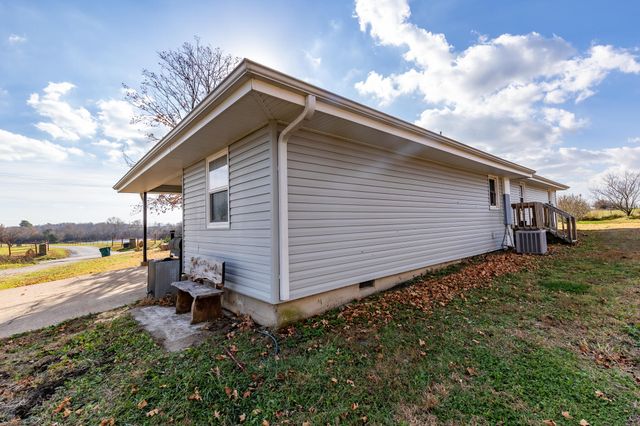 353 Durington Road, Buffalo, MO 65622
