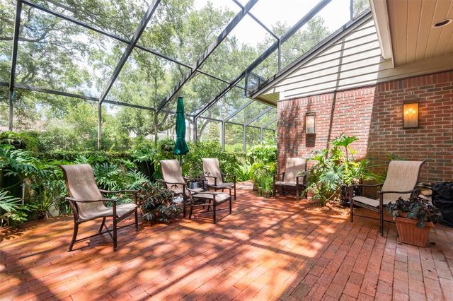 4907 PILGRIMS PATH WAY, Tampa, FL 33611