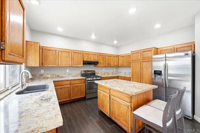 39513 Tangletree Way, Murrieta, CA 92563