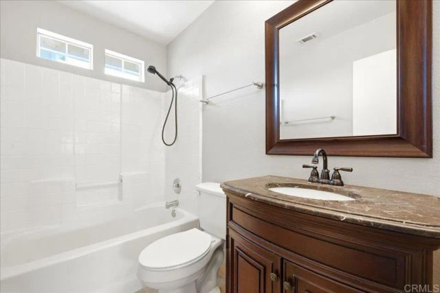 39513 Tangletree Way, Murrieta, CA 92563