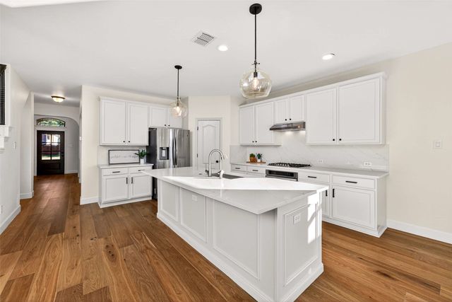 2285 Chenault Drive, Frisco, TX 75033