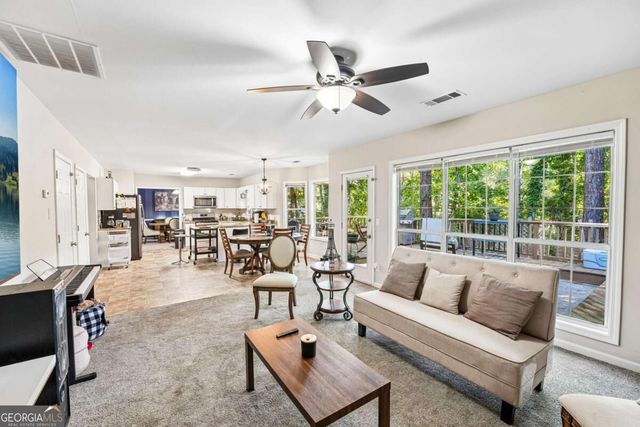 206 Five Iron Court NW, Kennesaw, GA 30144