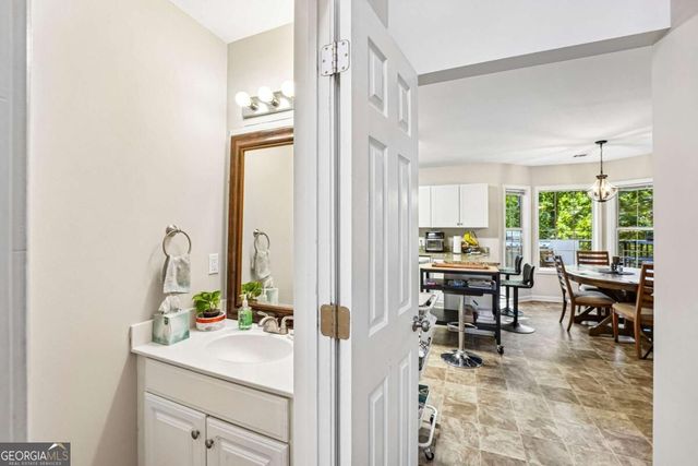 206 Five Iron Court NW, Kennesaw, GA 30144