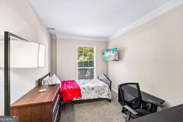 206 Five Iron Court NW, Kennesaw, GA 30144