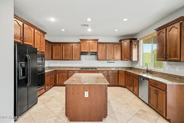 700 W POWELL Way, Chandler, AZ 85248