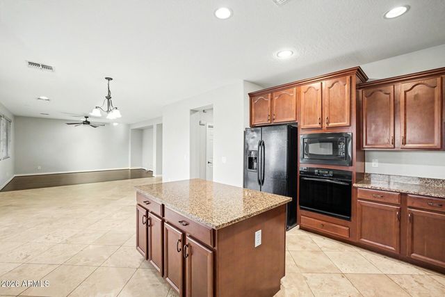 700 W POWELL Way, Chandler, AZ 85248