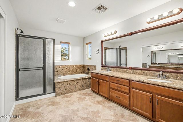 700 W POWELL Way, Chandler, AZ 85248