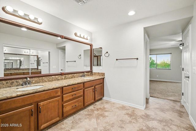 700 W POWELL Way, Chandler, AZ 85248