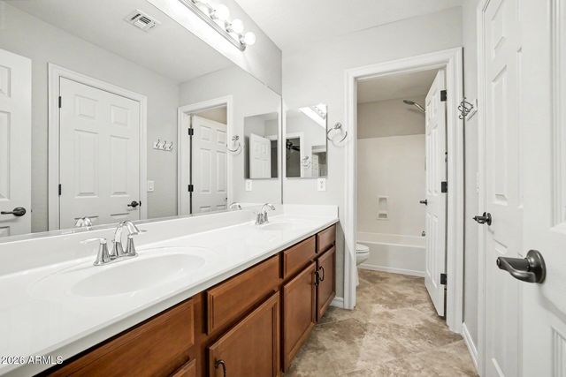 700 W POWELL Way, Chandler, AZ 85248
