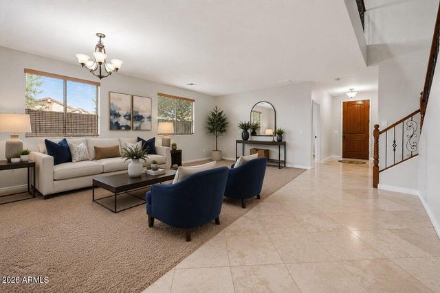 700 W POWELL Way, Chandler, AZ 85248