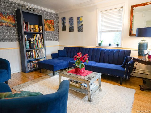 37 Centre Street, Bronx, NY 10464