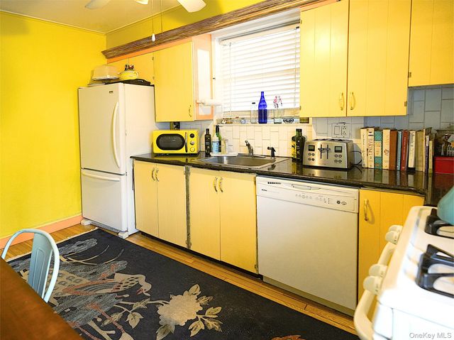 37 Centre Street, Bronx, NY 10464