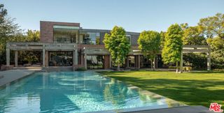 3350 Stoneridge Lane, Los Angeles, CA 90077