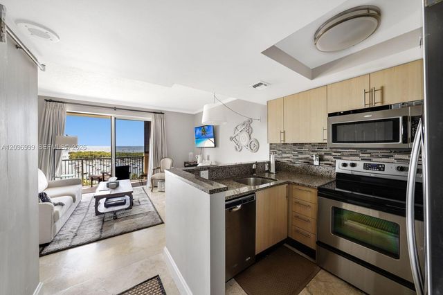 2951 S Bayshore Drive 1101, Miami, FL 33133