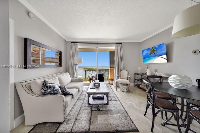 2951 S Bayshore Drive 1101, Miami, FL 33133