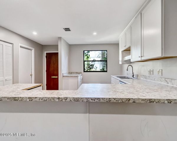 744 PLAINFIELD Avenue, Orange Park, FL 32073