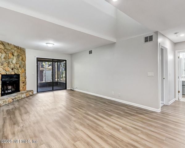 744 PLAINFIELD Avenue, Orange Park, FL 32073