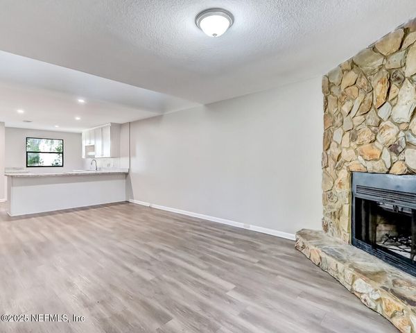 744 PLAINFIELD Avenue, Orange Park, FL 32073