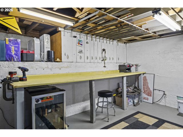 4315 Ne 96TH Ave, Portland, OR 97220