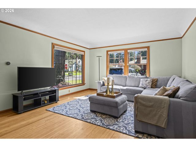 4315 Ne 96TH Ave, Portland, OR 97220