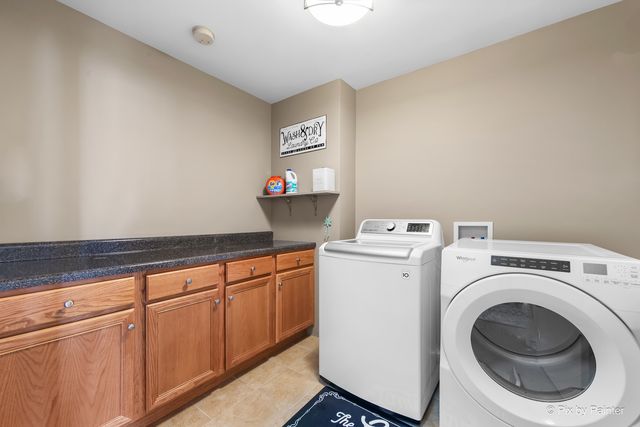 27771 W Lake Shore Drive, Spring Grove, IL 60081