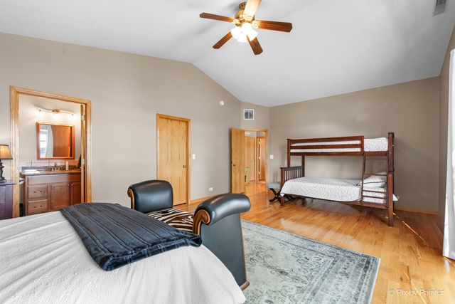 27771 W Lake Shore Drive, Spring Grove, IL 60081