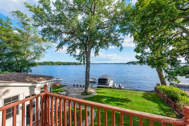 27771 W Lake Shore Drive, Spring Grove, IL 60081