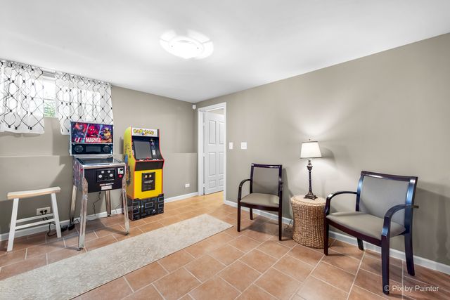 27771 W Lake Shore Drive, Spring Grove, IL 60081