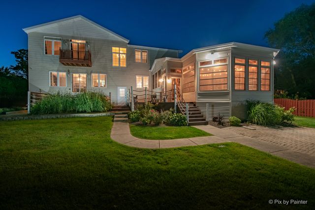 27771 W Lake Shore Drive, Spring Grove, IL 60081