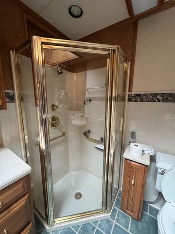 1802 Walnut Circle, Northbrook, IL 60062