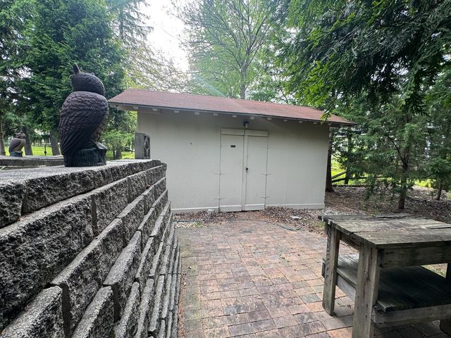 1802 Walnut Circle, Northbrook, IL 60062