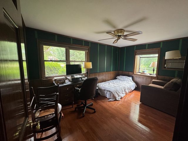 1802 Walnut Circle, Northbrook, IL 60062