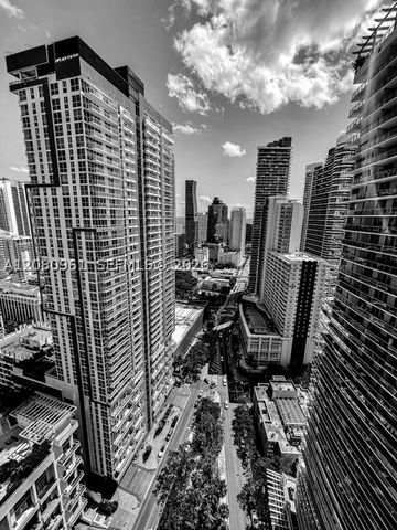 1000 Brickell Plz 3402, Miami, FL 33131