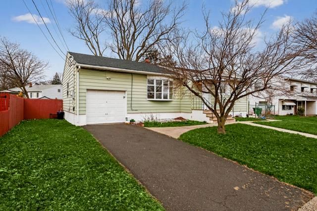 340 OLD POST RD, Edison, NJ 08817