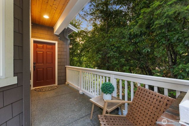 14008 SE 21st Place, Bellevue, WA 98007