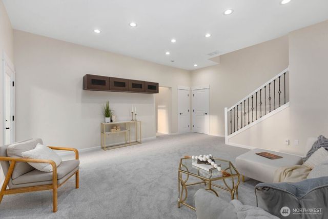 14008 SE 21st Place, Bellevue, WA 98007