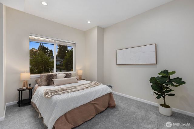 14008 SE 21st Place, Bellevue, WA 98007